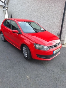 2012 - Volkswagen Polo Manual