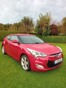 2013 - Hyundai Veloster Manual