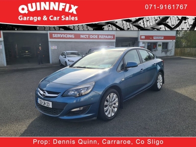 2013 - Opel Astra Manual