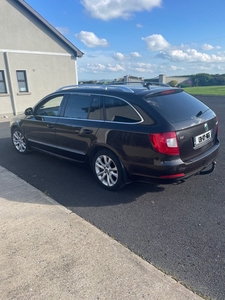 2013 - Skoda Superb Manual