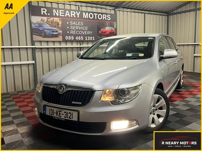 2013 - Skoda Superb Manual