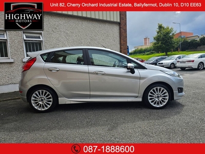 2014 - Ford Fiesta Automatic