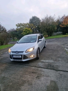 2014 - Ford Focus Manual