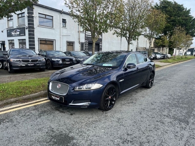 2014 - Jaguar XF Automatic