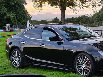 2014 - Maserati Ghibli ---