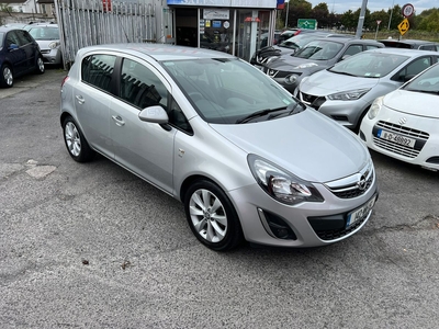 2014 - Opel Corsa Manual