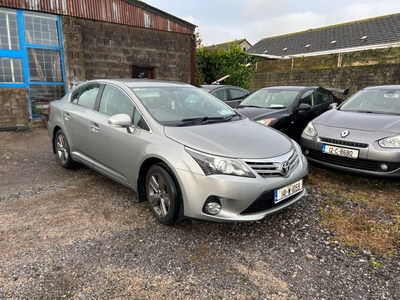 2014 - Toyota Avensis Manual