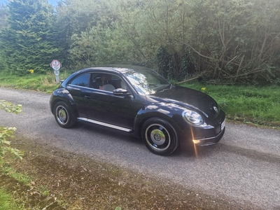 2014 - Volkswagen Beetle Automatic