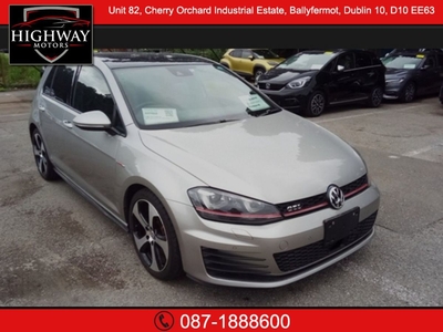 2014 - Volkswagen Golf Automatic