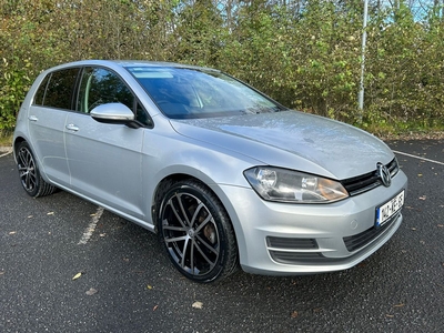 2014 - Volkswagen Golf Manual