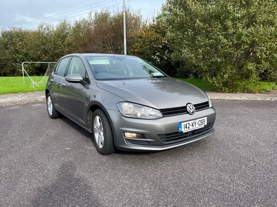 2014 - Volkswagen Golf Manual