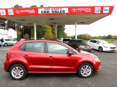 2014 - Volkswagen Polo Automatic