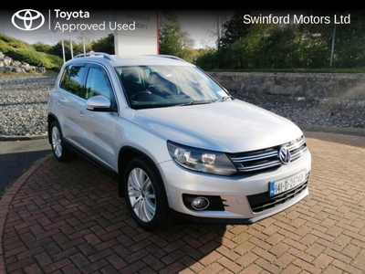 2014 - Volkswagen Tiguan Manual