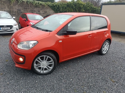 2014 - Volkswagen Up! Automatic