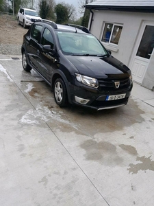 2015 - Dacia Sandero Stepway Manual