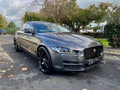 2015 - Jaguar XE Automatic