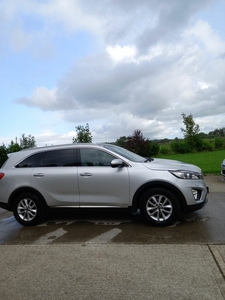 2015 - Kia Sorento Manual