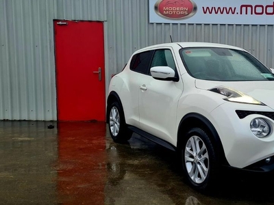 2015 - Nissan Juke Manual