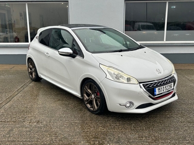 2015 - Peugeot 208 Manual