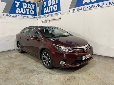 2015 - Toyota Avensis Manual