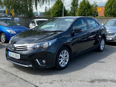 2015 - Toyota Corolla Manual