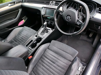 2015 - Volkswagen Passat Automatic