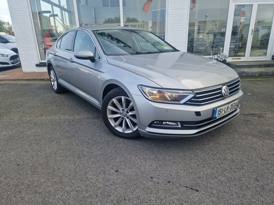 2015 - Volkswagen Passat Manual