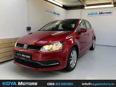 2015 - Volkswagen Polo Automatic