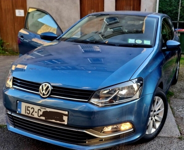 2015 - Volkswagen Polo Manual