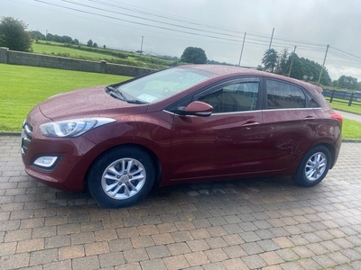 2016 - Hyundai i30 Manual