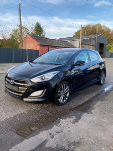 2016 - Hyundai i30 Manual