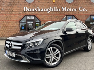 2016 - Mercedes-Benz GLA-Class Manual