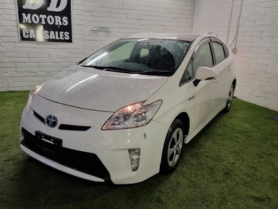 2016 - Toyota Prius Automatic