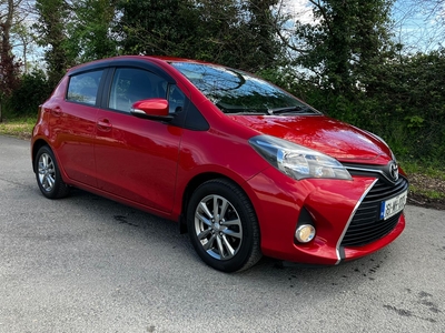 2016 - Toyota Yaris Manual