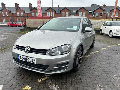 2016 - Volkswagen Golf Manual