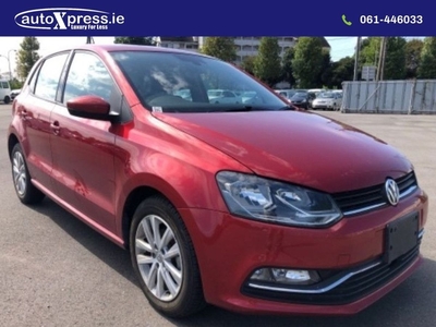 2016 - Volkswagen Polo Automatic