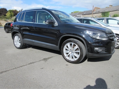 2016 - Volkswagen Tiguan Manual