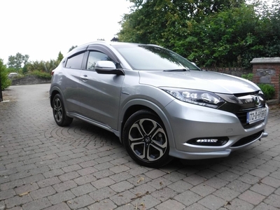 2017 - Honda VEZEL Automatic