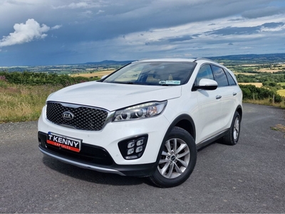 2017 - Kia Sorento Manual