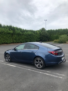 2017 - Opel Insignia Manual