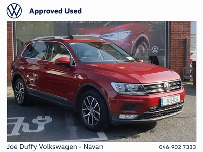 2017 - Volkswagen Tiguan Manual