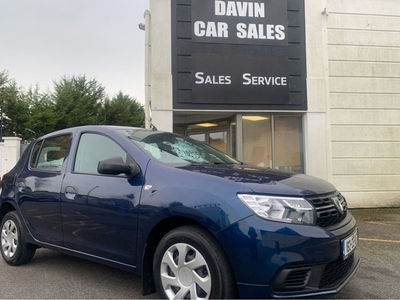 2018 - Dacia Sandero Manual