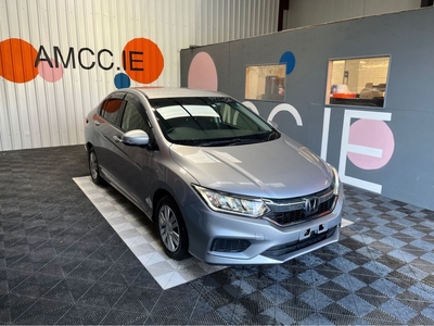 2018 - Honda Grace Automatic