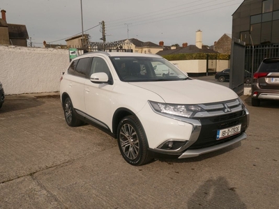 2018 - Mitsubishi Outlander Manual