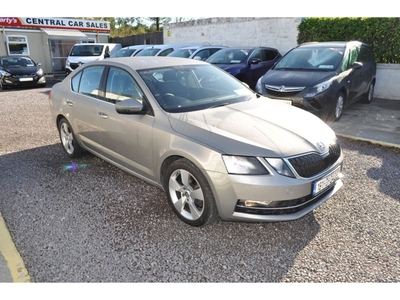 2018 - Skoda Octavia Manual