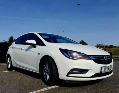 2018 - Vauxhall Astra Manual