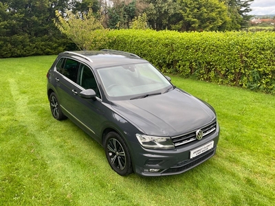 2018 - Volkswagen Tiguan Manual