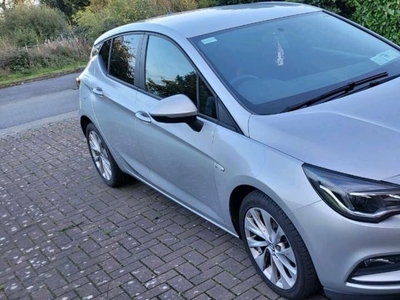 2019 - Opel Astra Manual