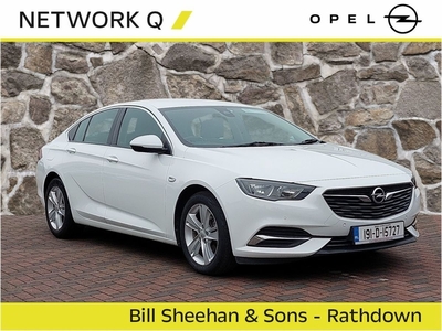 2019 - Opel Insignia Manual