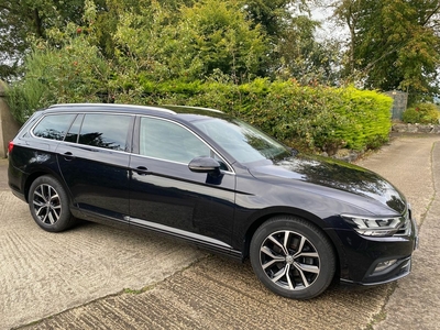 2019 - Volkswagen Passat Automatic